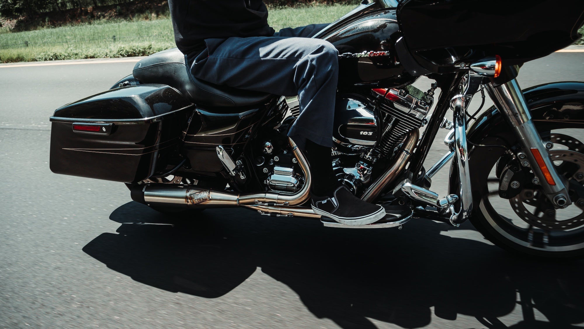 Intimidator Exhaust for Harley-Davidson Twin Cam Touring Bagger