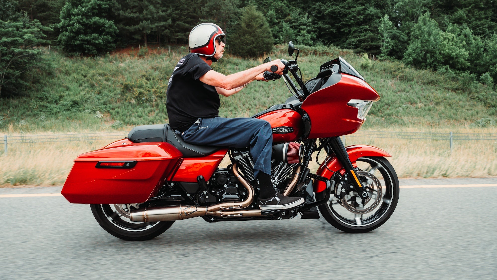 Intimidator Exhaust for Harley-Davidson M8 Touring Bagger CVO