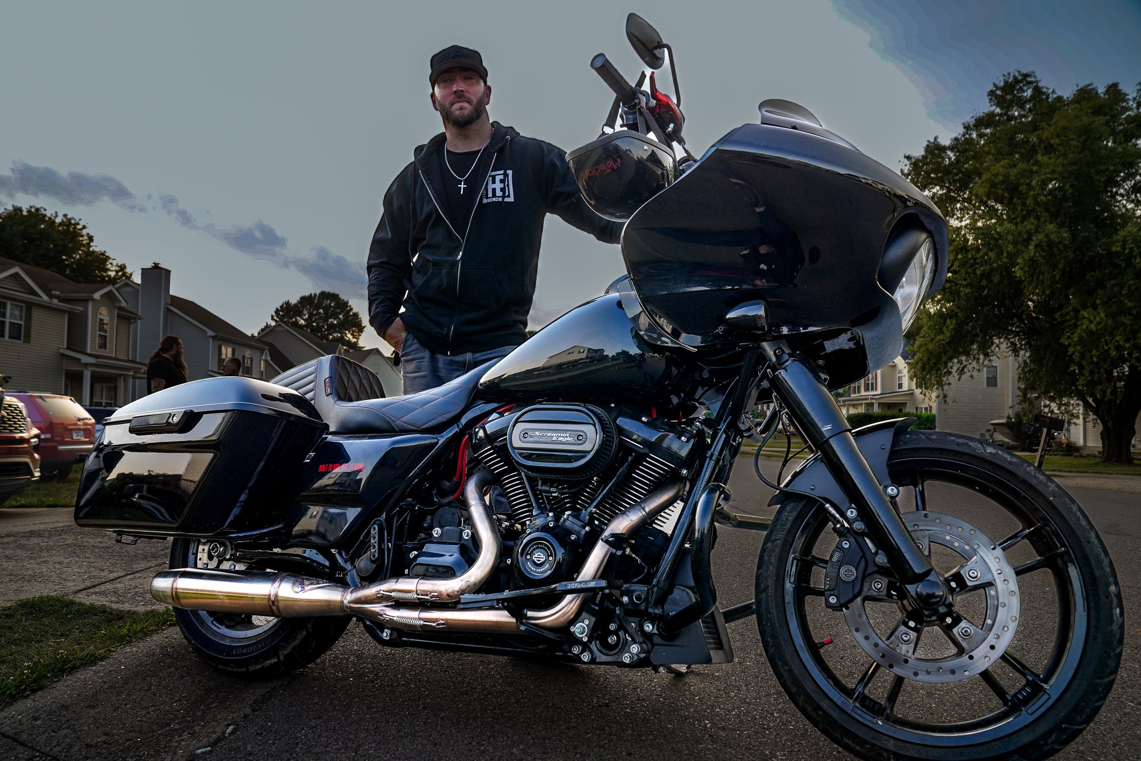 M8 Bagger Mid-Length Exhaust