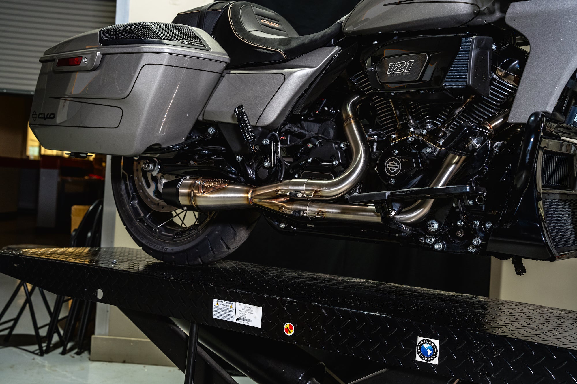 2017-24 Harley-Davidson M8 Bagger CVO Shorty Exhaust