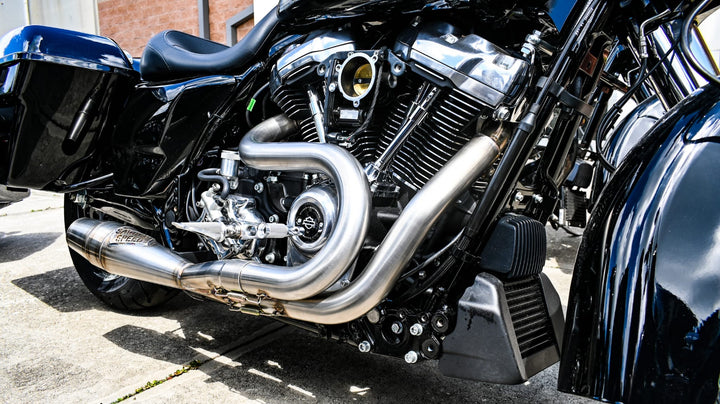 M8 Bagger Mid-Controls Shorty Exhaust